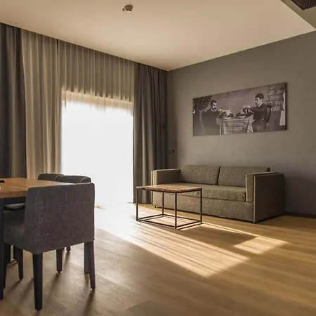 Mk Hotel 5*